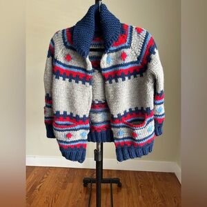 GREAT CONDITION - vintage Chunky Knit collar Cardigan in Gray, Navy & Red